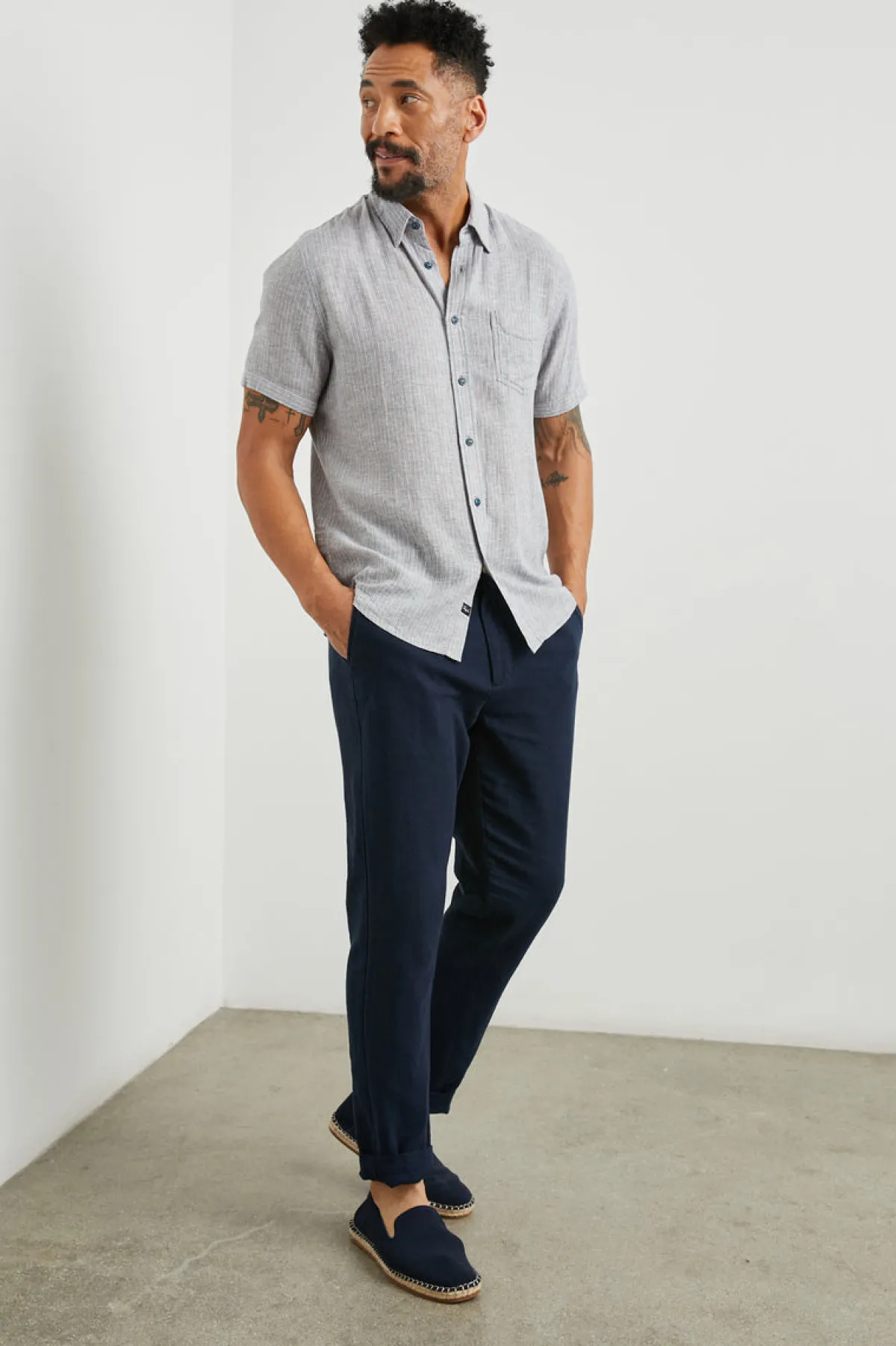 CARSON SHIRT - CHAMBRAY RED STRIPE|Rails Shop