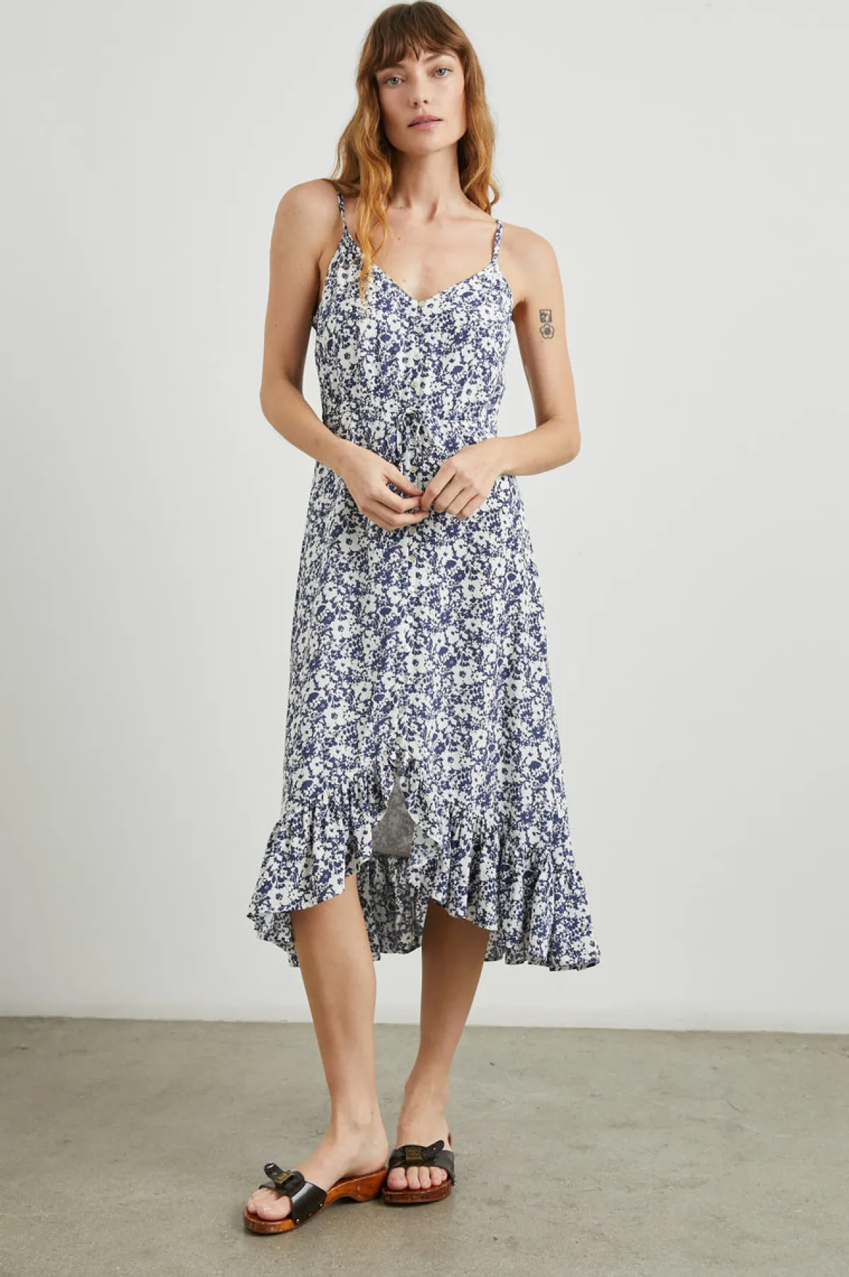 FRIDA DRESS - NAVY WHITE TEXTURE FLORAL|Rails Shop