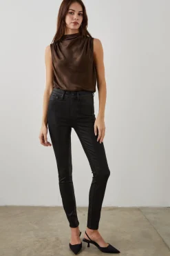 LARCHMONT SKINNY - COATED NOIR|Rails Online